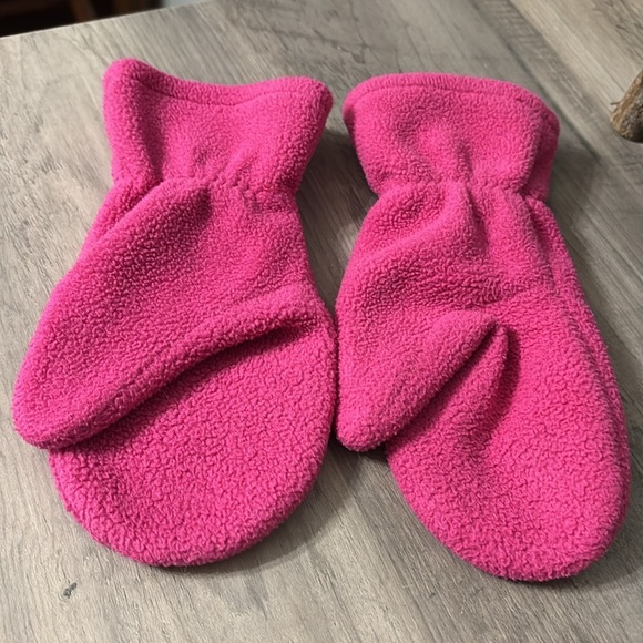PRE OWNED VINTAGE BLUE'S CLUES KIDS MAGENTA WINTER MITTENS - Picture 2 of 7